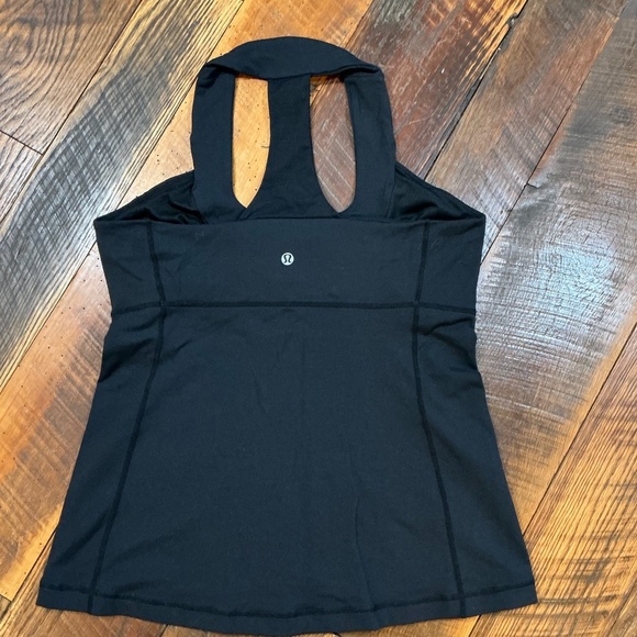Lululemon Black Racerback Tank Top  Size 12 Built-In Bra Support Coolmax Lycra® - Picture 3 of 8